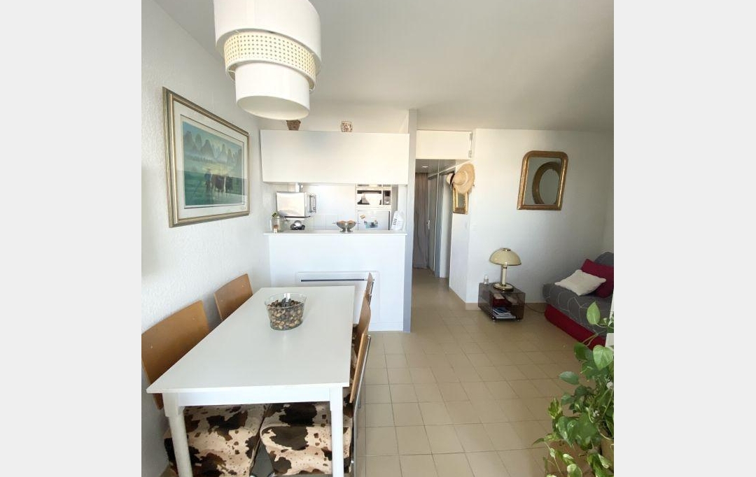 Annonces LANGUEDOC : Appartement | LE GRAU-DU-ROI (30240) | 30 m2 | 720 € 
