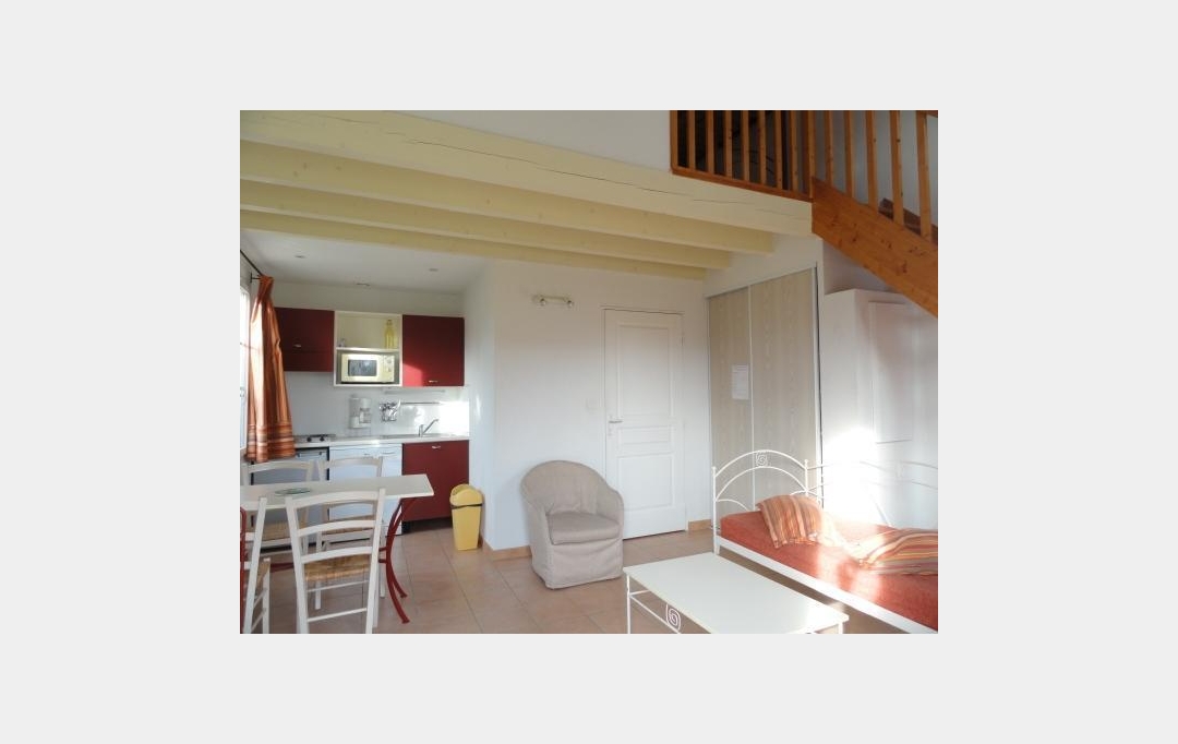 Annonces LANGUEDOC : House | GALLARGUES-LE-MONTUEUX (30660) | 35 m2 | 81 000 € 
