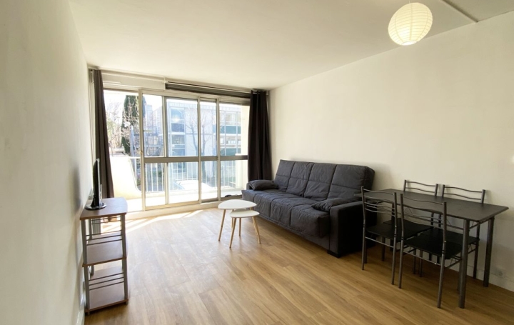  Annonces LANGUEDOC Apartment | NIMES (30000) | 26 m2 | 450 € 