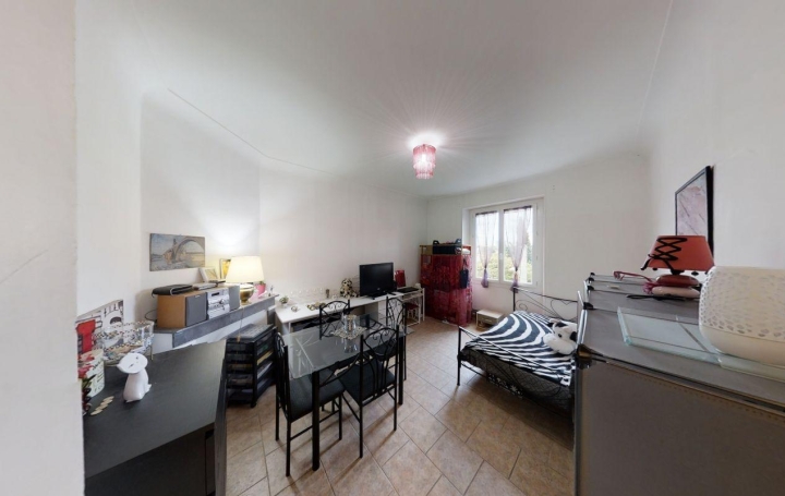  Annonces LANGUEDOC Appartement | NIMES (30000) | 51 m2 | 580 € 