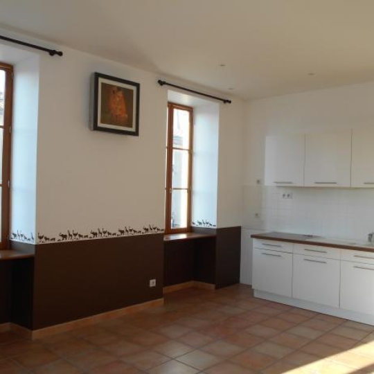  Annonces LANGUEDOC : Appartement | SAINT-GILLES (30800) | 48 m2 | 89 000 € 