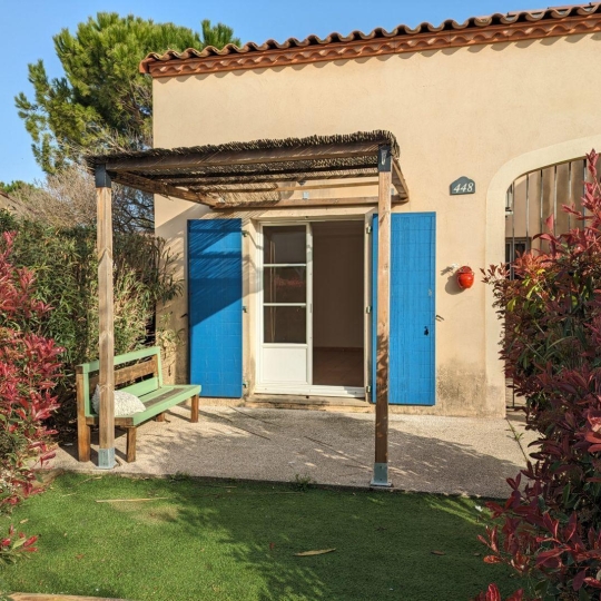  Annonces LANGUEDOC : House | GALLARGUES-LE-MONTUEUX (30660) | 45 m2 | 99 000 € 