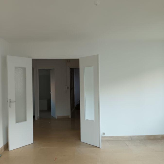  Annonces LANGUEDOC : Apartment | NIMES (30900) | 70 m2 | 713 € 
