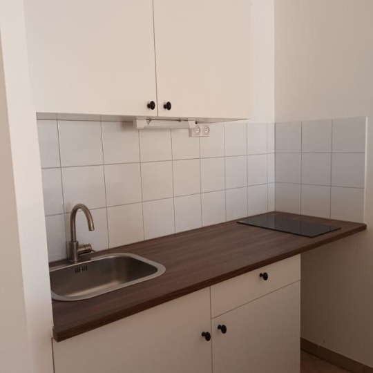  Annonces LANGUEDOC : Apartment | NIMES (30900) | 41 m2 | 630 € 