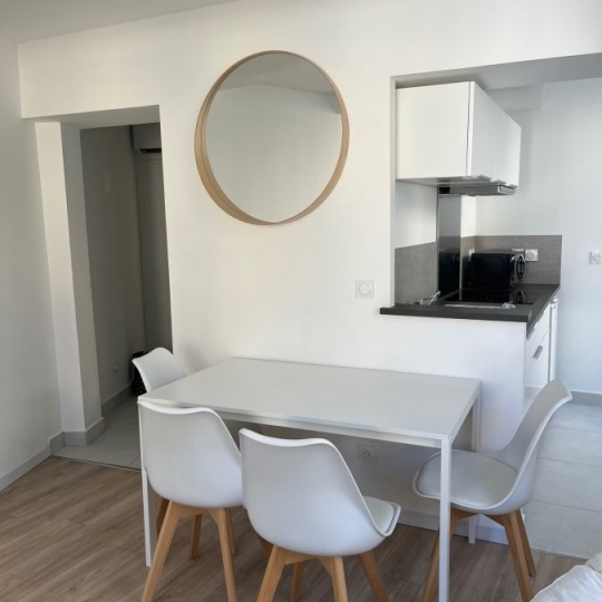  Annonces LANGUEDOC : Appartement | NIMES (30000) | 33 m2 | 531 € 