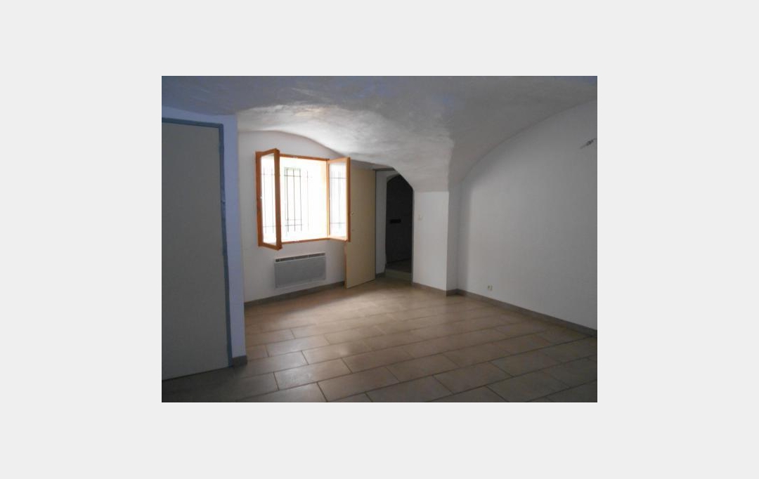 Annonces LANGUEDOC : Maison / Villa | SAINT-GILLES (30800) | 120 m2 | 155 000 € 