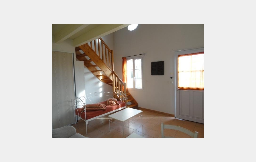 Annonces LANGUEDOC : Maison / Villa | GALLARGUES-LE-MONTUEUX (30660) | 35 m2 | 89 000 € 