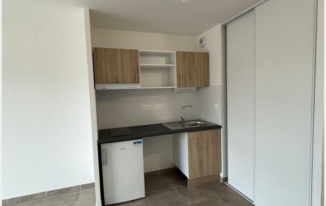 Annonces LANGUEDOC : Apartment | NIMES (30000) | 38 m2 | 595 € 