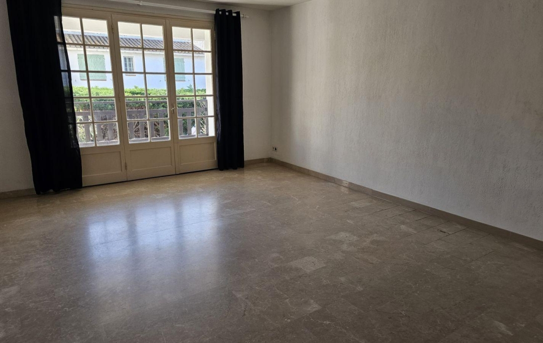 Annonces LANGUEDOC : Apartment | SAINTES-MARIES-DE-LA-MER (13460) | 74 m2 | 299 000 € 