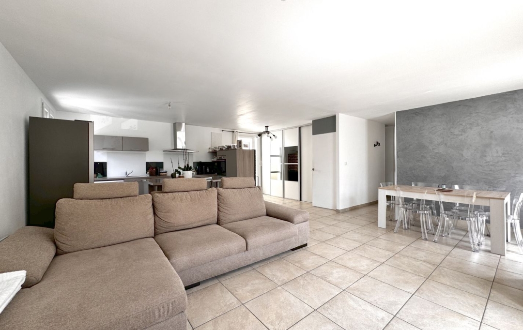 Annonces LANGUEDOC : Apartment | SAINT-JEAN-DE-VEDAS (34430) | 107 m2 | 337 000 € 