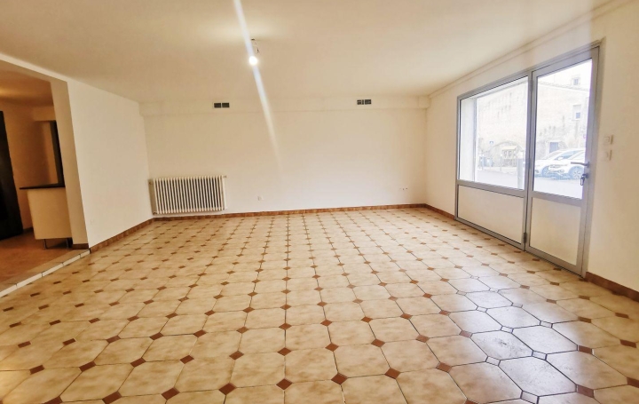 Annonces LANGUEDOC Apartment | AIGUES-VIVES (30670) | 78 m2 | 650 € 