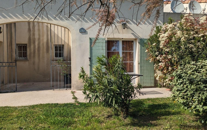  Annonces LANGUEDOC Maison / Villa | GALLARGUES-LE-MONTUEUX (30660) | 45 m2 | 99 000 € 